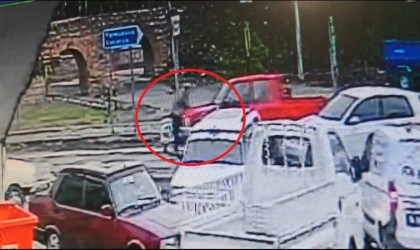 Kamyonetin çarptığı bisikletli ağır yaralandı