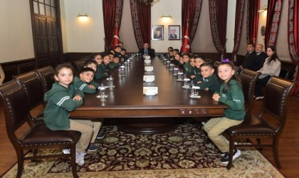 Karataşlı öğrenciler Adananın tarihini öğreniyor