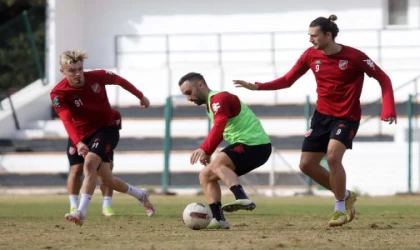 Karşıyaka’nın gözü rakiplerde