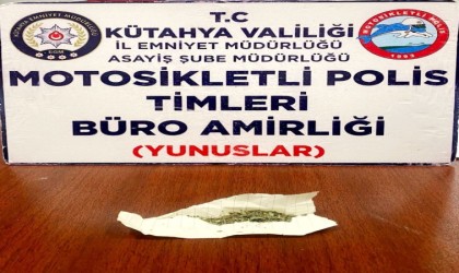 Kütahyada 1 kişinin üzerinde uyuşturucu ele geçirildi