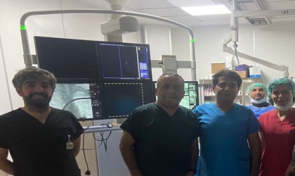 Mardinde ilk defa kırık olan kalp pili kablosu operasyonla çıkarıldı