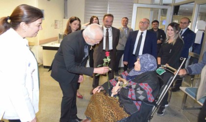 Sağlıklı Yaşam Merkezleri asırlık çınarların hizmetinde