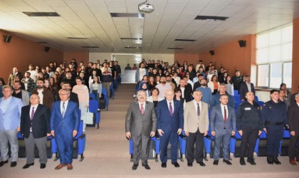 Salihlide Atatürkün Ekonomi Politikaları anlatıldı