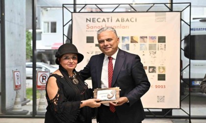 Sanat İnsanları sergisiyle başladı