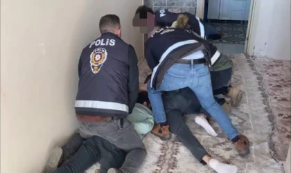 Şanlıurfa’da telefon dolandırıcılığına 12 gözaltı