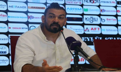 Servet Çetinden taraftara sitem!