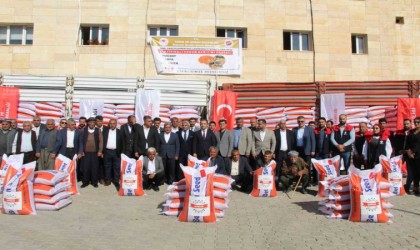 Şırnakta 765 çiftçiye yüzde 70 destekli 304 ton sertifikalı tohum dağıtımı yapıldı