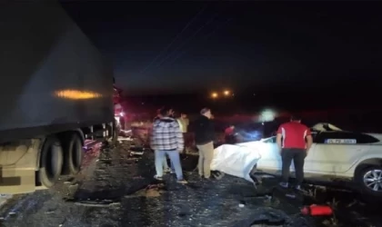 Şırnak’ta, kamyonla çarpışan otomobilin sürücüsü ağır yaralandı