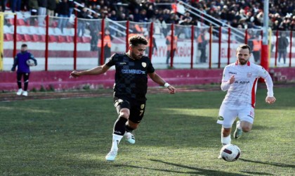 TFF 3. Lig: Ayvalıkgücü Belediyespor: 1 - Aliağaspor FK: 1