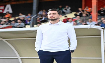 Turgutluspor Teknik Direktörü Çelik: Kazanılan 3 puan çok önemli