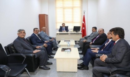 Vali Işın: Muhtarlar devletin seçilmiş temsilcileridir