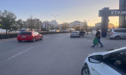 Vatandaşlar okul yoluna yaya geçidi istiyor