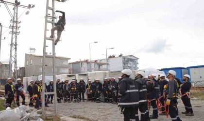 VEDAŞtan saha personeline güvenli çalışma eğitimi