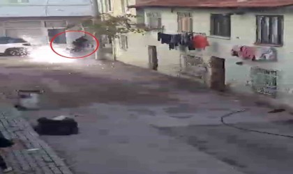 Video çekmek isterken canından oluyordu... Elektrik teli bomba gibi patladı