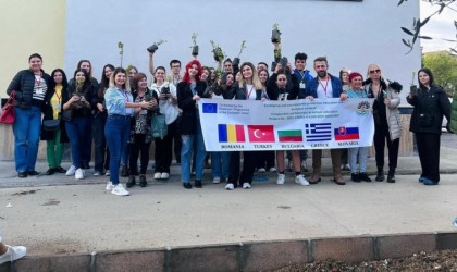 Yabancı öğrenci ve öğretmenlere eğitim verildi