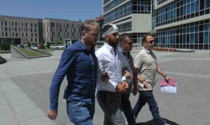Yolcu kavgasında meslektaşını öldüren taksici: Bıçağı salladım ama değdiğini görmedim