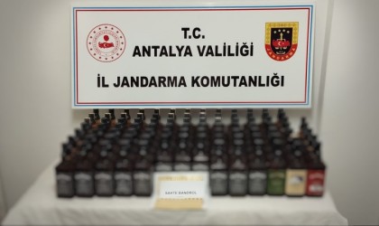 Yolcu otobüsünde 93 litrelik kaçak/sahte alkollü içki ele geçirildi