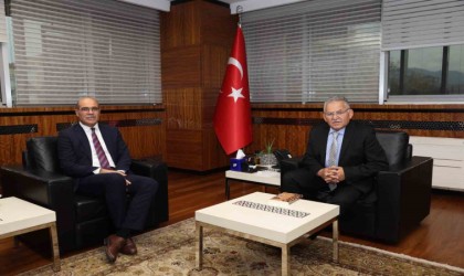 Aile Ve Sosyal Hizmetler İl Müdürü Yıldırım ile Başkan Akbıyıktan Başkan Büyükkılıça, ziyaret