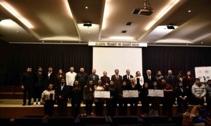 Alanya avokadosu ve gölevez bitkisi sağlıksız cipslere meydan okuyacak