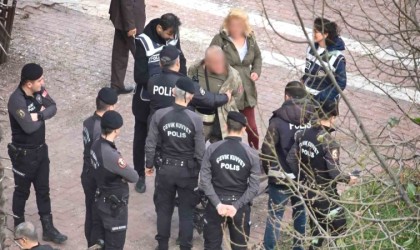 Anıtparkta yine sarhoş rezaleti: Polise mukavemette bulundu, ortalığı birbirine kattı