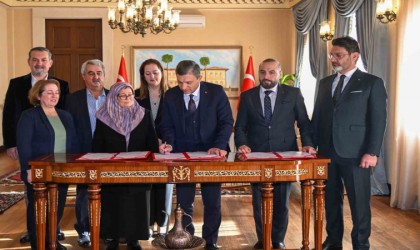 Antalyada, hayırseverlerden Korkuteline sağlık merkezi