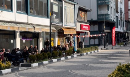 Aralık ayında güneşli havanın tadını çıkardılar