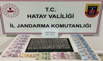 Arsuzda 600 adet uyuşturucu hap ele geçirildi
