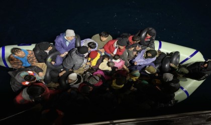 Ayvacık açıklarında 79 kaçak göçmen kurtarıldı