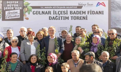 Badem fidanı dağıtım töreni, Gülnarlı üreticilerin yüzünü güldürdü