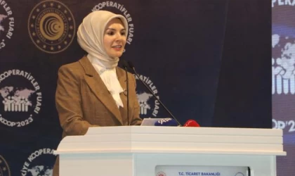 Bakan Göktaş: Şehit ailelerine dil uzatanlara fırsat vermeyeceğiz