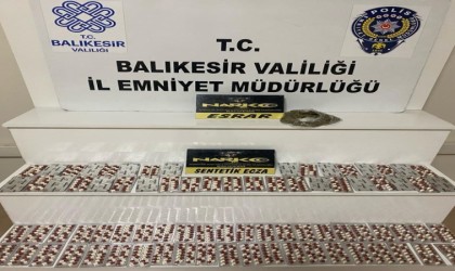 Balıkesirde narkotikten 2 şahsa uyuşturucu operasyonu