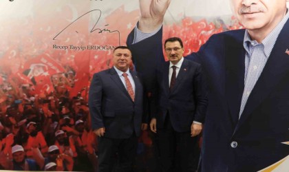 Başkan Özkan Alpten önemli ziyaret