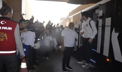 Beşiktaş, Mersin’e geldi