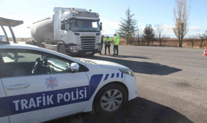 Beyşehirde zorunlu kış lastiği denetimleri