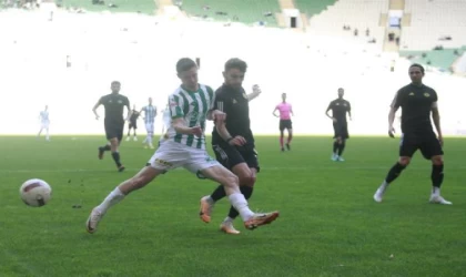Bursaspor - Esenler Erokspor: 1-1