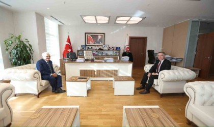 Büyükkılıçtan 1. İdare Mahkemesi Başkanı Ayrancıya ziyaret