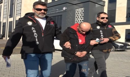 Çanakkalede bir kadına kezzapla saldıran şüpheli adliyeye sevk edildi