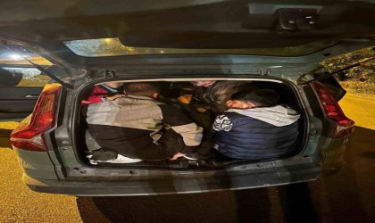 Çanakkalede göçmen kaçakçılığı operasyonlarında 10 organizatör tutuklandı