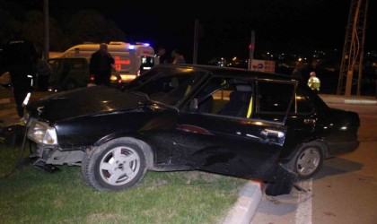 Çanakkalede trafik kazası: 3 yaralı