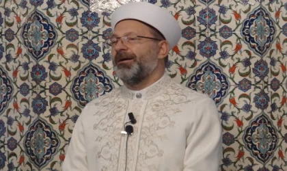 Diyanet İşleri Başkanı Erbaş’ın katıldığı programda Filistinliler için dua edildi