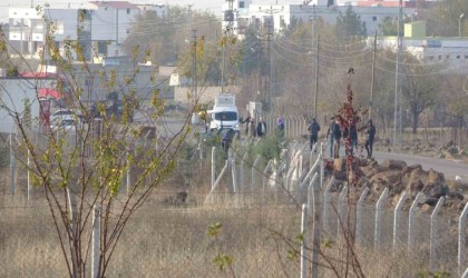 Diyarbakırda kaleşnikoflu taşlı sopalı kavga: 9 yaralı