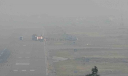 Diyarbakırda özel jet pistten çıktı, uçaklar çevre illere yönlendirildi