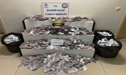 Edremitte 28 bin uyuşturucu ve uyarıcı nitelikli sentetik ecza hap ele geçirildi