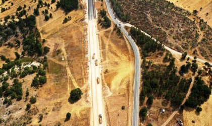Emet-Tavşanlı yolunun kalan 8 kilometrelik kısmı tamamlanarak hizmete açıldı
