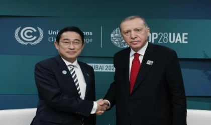 Erdoğan, Japonya Başbakanı Kishida ile görüştü