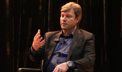 Ertuğrul Sağlam: Yöneticiler tamamen yoldan çıkmış durumda