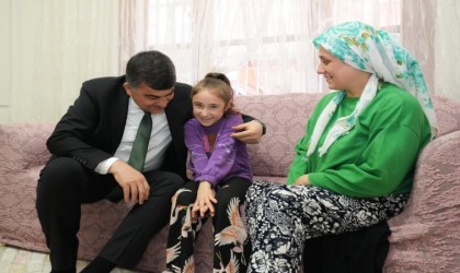 Fadıloğlu, ailelerin dertlerine ortak oluyor