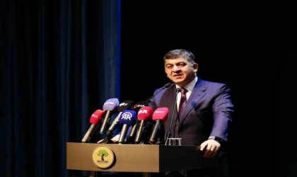 Fadıloğlu, tarihi aydınlatan 37. ve 38. eseri tanıttı