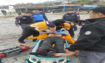 Falezlerden düştü, 30 dakikalık kalp masajıyla hayata tutundu