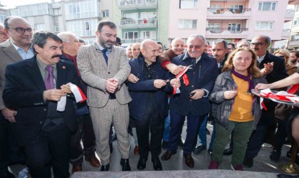 Halkın Bakkalı/Halkın Kasabının 13üncü şubesi Karabağlarda